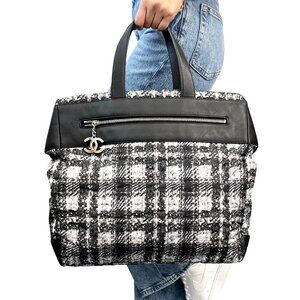 CHANEL Vintage 2013 CC Logo Tweed Print Tote Bag Black Silver Nylon [105104]